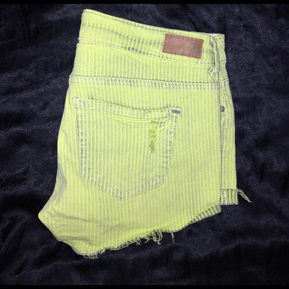GRG DNM Low Rise Shorts Destroyed Stretch Juniors 5 - Picture 4 of 4